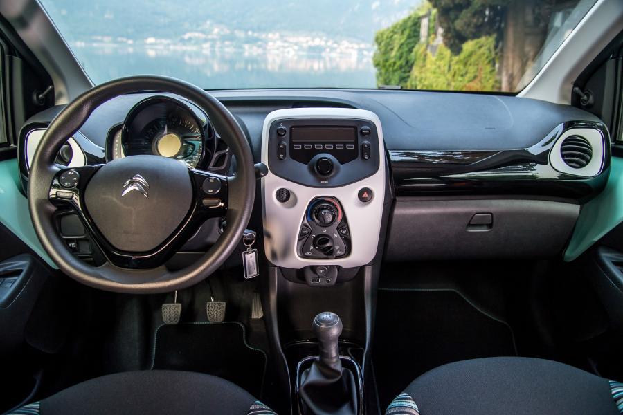 Торпедо Citroen C1 Pacific Edition 2017 года  (фото 10 из 17)